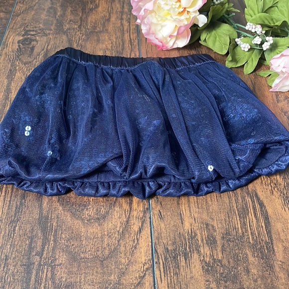 Toddler navy sequin skirt - Picture 2 of 7